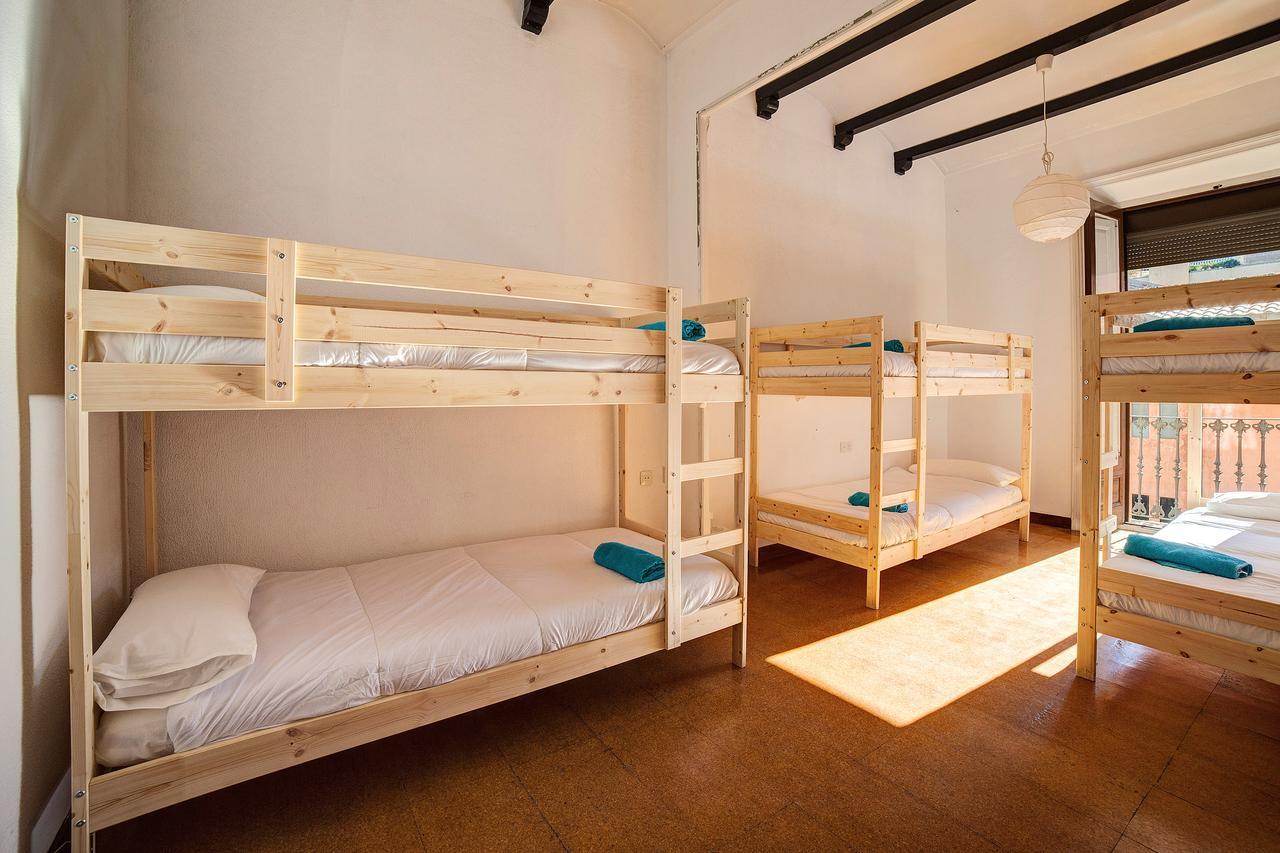 Bed In Girona Bed & Breakfast Dış mekan fotoğraf